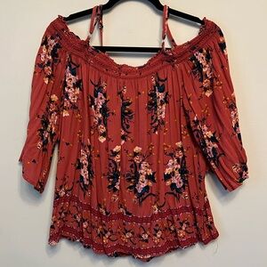 Rewind • Off the shoulder boho shirt
